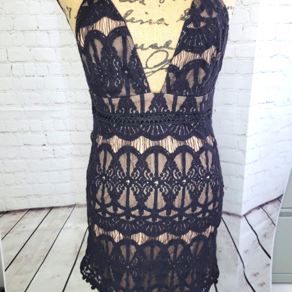 Forever21 Black Bodycon Lace Dress
